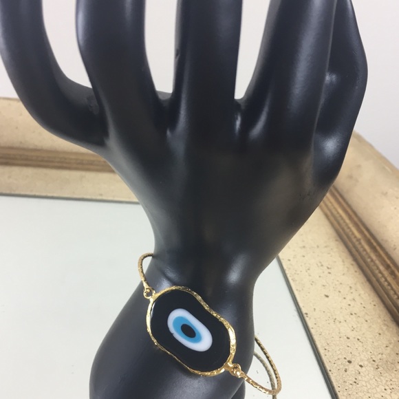 Jewelry - Evil eye bracelet